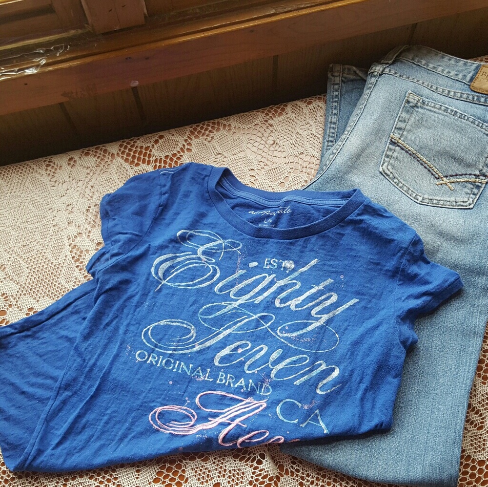 Aeropostale lightweight tee