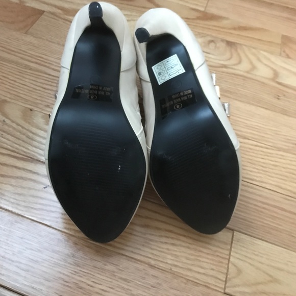 Cream booties - Picture 4 of 4