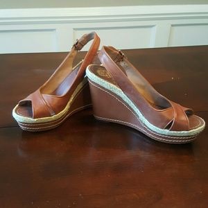 Vince Camuto Wedge sandals