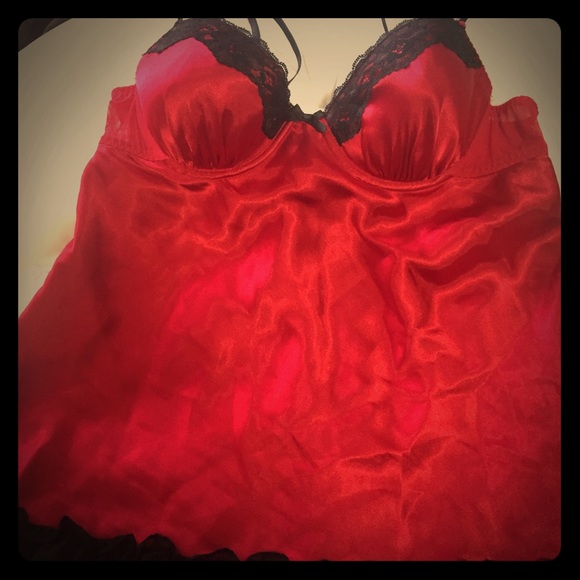 Red Satin babydoll size M - Picture 1 of 6