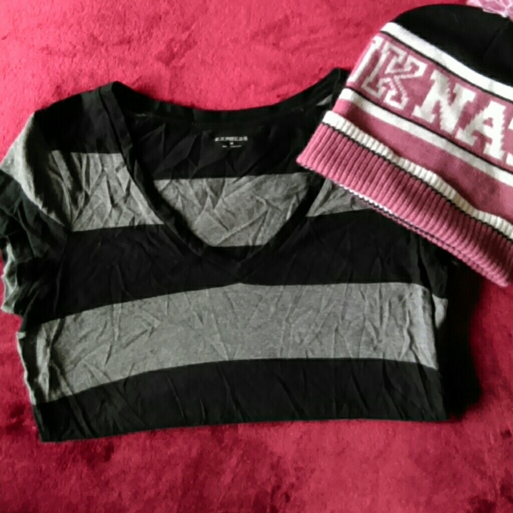 EXPRESS Black & Grey Striped V Neck!