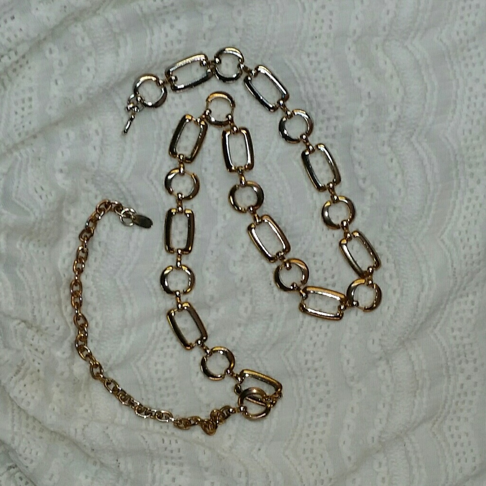 Metal Chain Belt - Picture 2 of 2