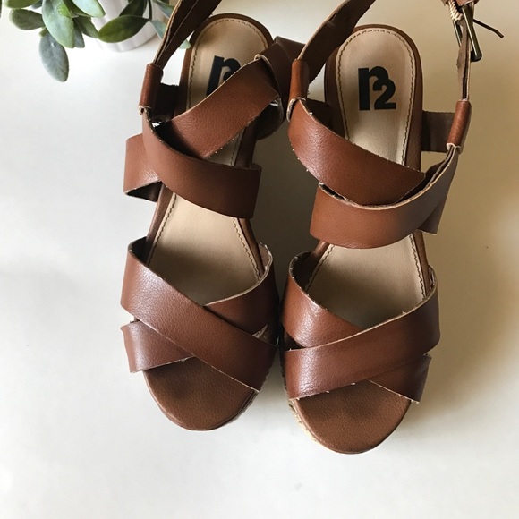 Leather Sandals - Picture 2 of 8