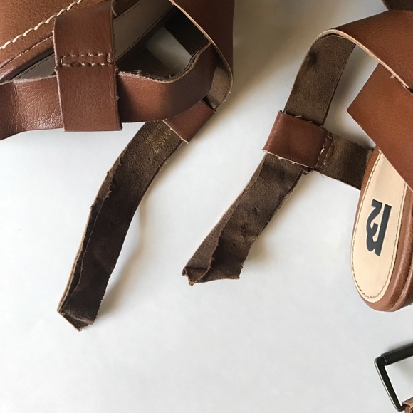 Leather Sandals - Picture 5 of 8