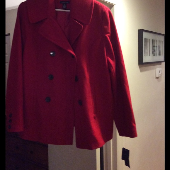 Red Coat - Picture 1 of 2