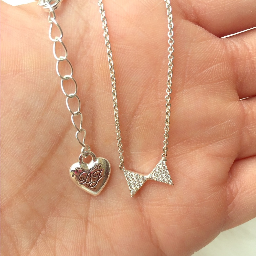 Betsey Johnson Necklace NWOT