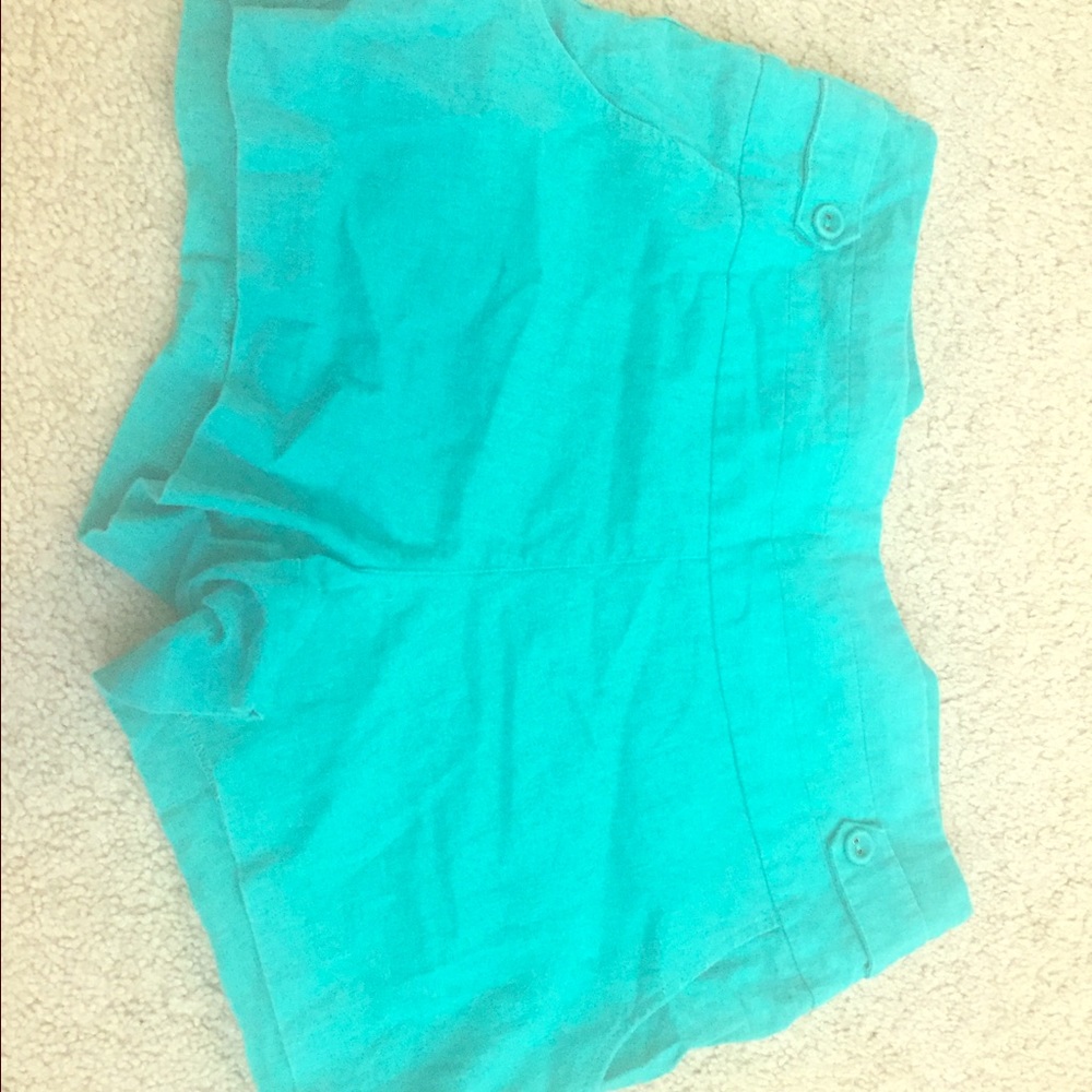 Charlotte Russe short