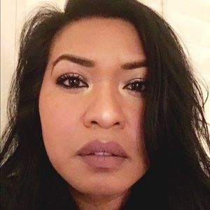 Meet your Posher, Suzette