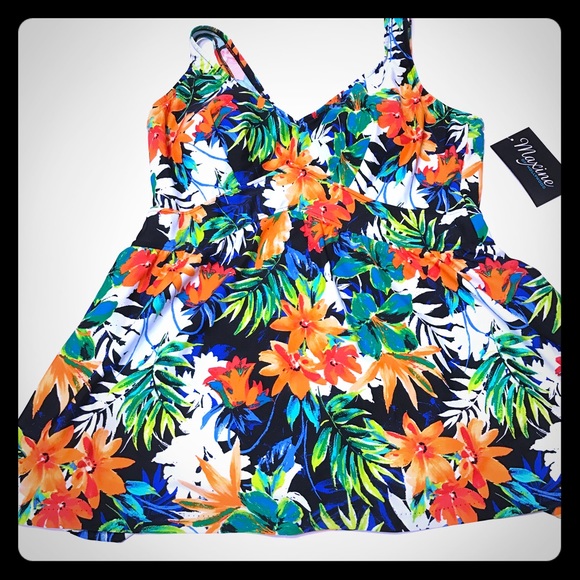 Maxine of Hollywood Other - 🎉Host Pick🎉Hawaiian Floral Swim Dress - SW-9 Maxine of Hollywood Other - 🎉Host Pick🎉Hawaiian Floral Swim Dress - SW-9
