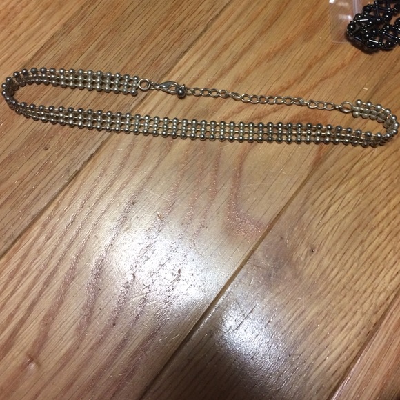 Choker - Picture 1 of 2