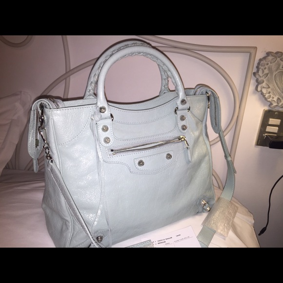 velo bag balenciaga