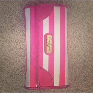 Jessica Simpson wallet