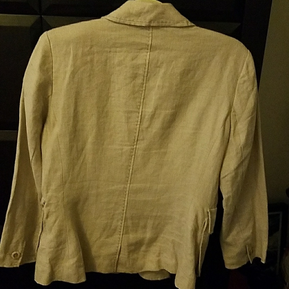 Jacket - Picture 2 of 4