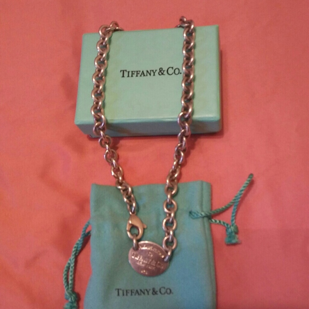 💋 Authentic Tiffany & Co Choker Necklace 💋