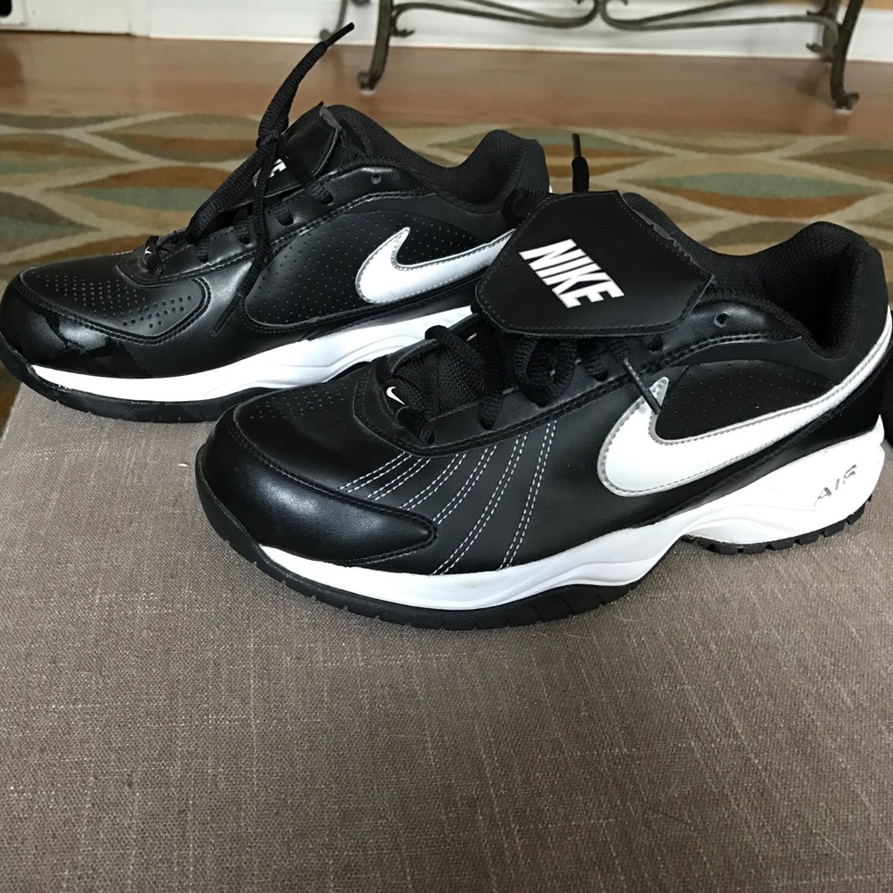 Men's Nike Air Trainers size 8
