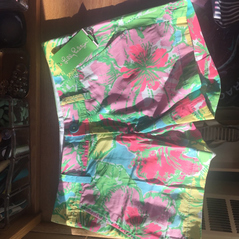 Lily Pulitzer Shorts! With tags!