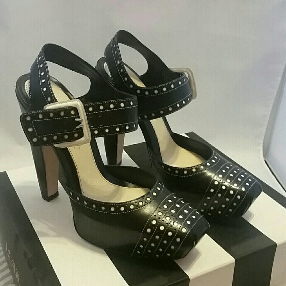 L.A.M.B. Women's Shoes (NIB)