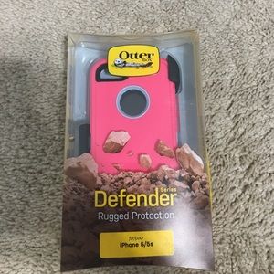 iPhone 5/5s/SE Otterbox case