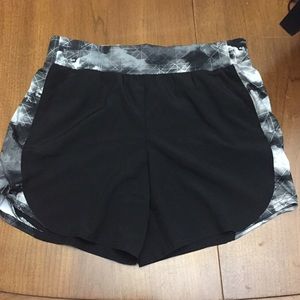 Tek Gear running shorts - size medium