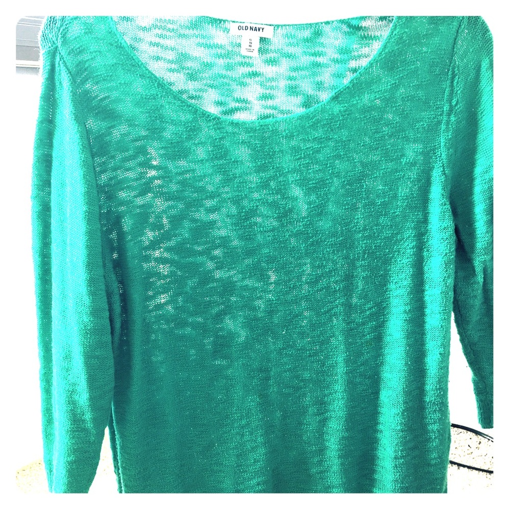 Lightweight sweater