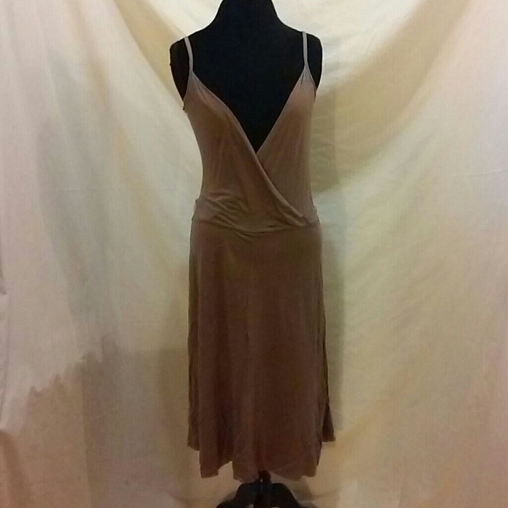 Double deep V dress by Velvet