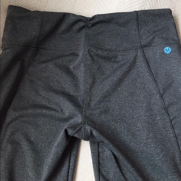 Workout pants - Picture 2 of 3