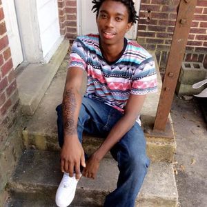 Meet your Posher, Travis