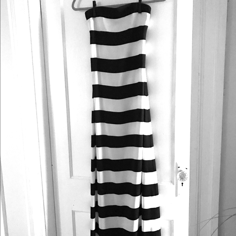 Alice & Olivia cut-out long silk dress