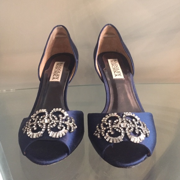 Badgley Mischka Blue Satin Heels 6.5 - Picture 2 of 4