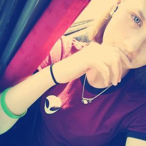 Meet your Posher, Karissa