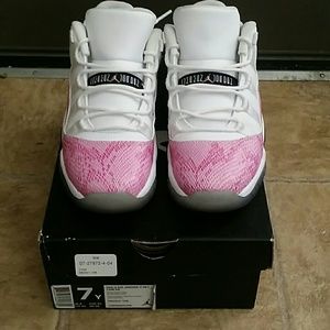 Air Jordan 11 pink snakeskin