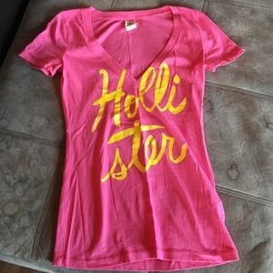 Pink Hollister t
