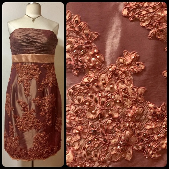 🌹🌹🌹Strapless Lace Appliquéd Cocktail Dress NWT - Picture 2 of 8