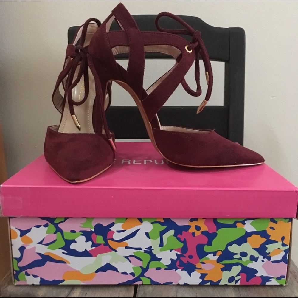 SHOE REPUBLIC LA ALISSA HEELS