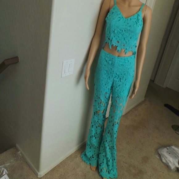 🆕Teal two piece crotchet / lace outfit - Picture 5 of 8
