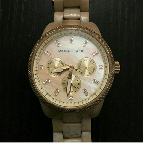 Michael kors watch - Picture 3 of 3