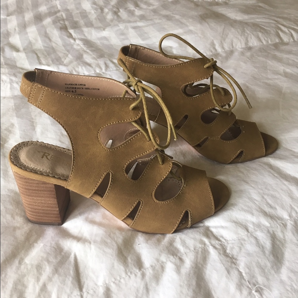 Report lace up block heel sandals, 6.5
