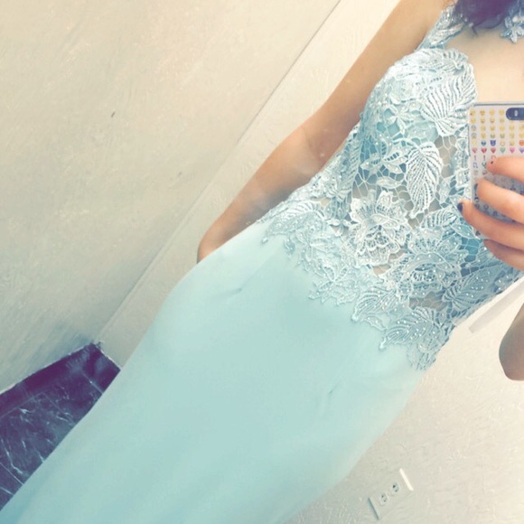 Mint green prom dress - Picture 2 of 3