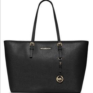 Michael Kors Jet Set Purse