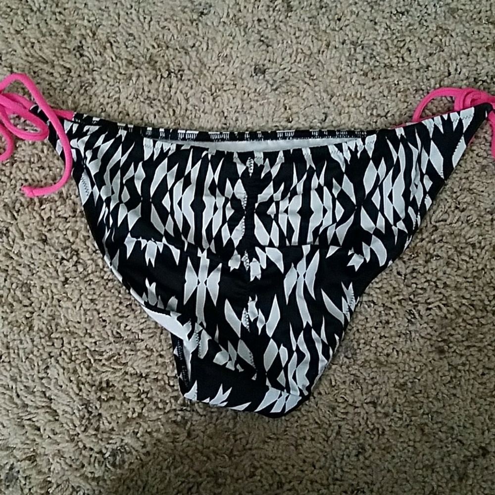Summer end sale! VS  bottom bikini bottoms