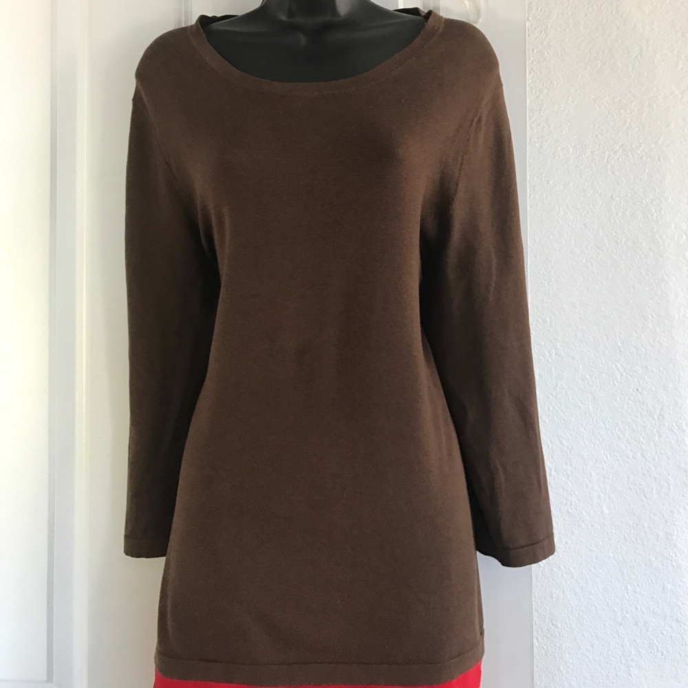 Silk-blend CoCo Brown Scoop-Neck Pullover Sweater.