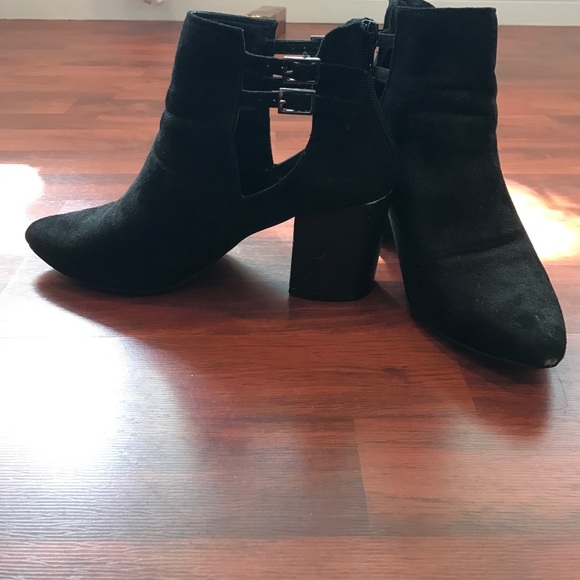 Cut out boots black - Picture 2 of 5