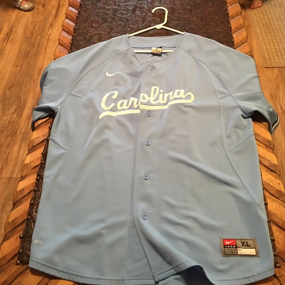 Men's North Carolina (UNC) baseball jersey