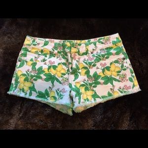 VS patterned Jean shorts