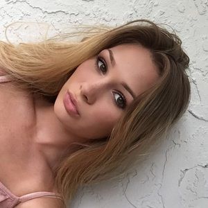 Meet your Posher, Kaylee