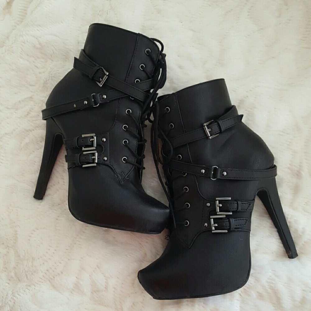 Black Strap Aldo Ankle Booties