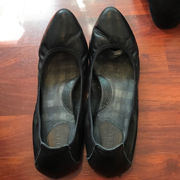 Used born flats - Picture 1 of 1