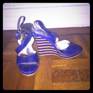 Michael Michael Kors 7.5 blue wedge sandals