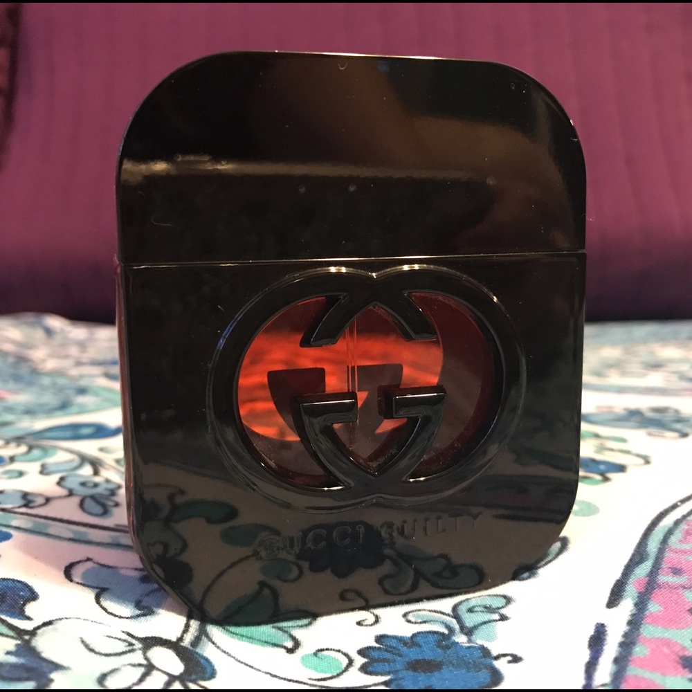 Gucci Guilty Black eau de toilette Women Perfume