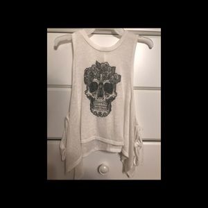 Skull tank